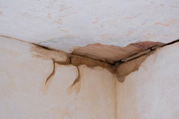 Professional Water Damage Restoration Services Available in College Station