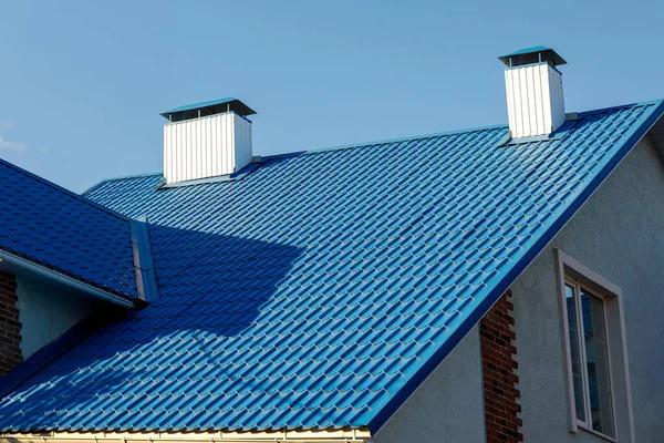 The Right Roofing Contractors for Your Louisville Property