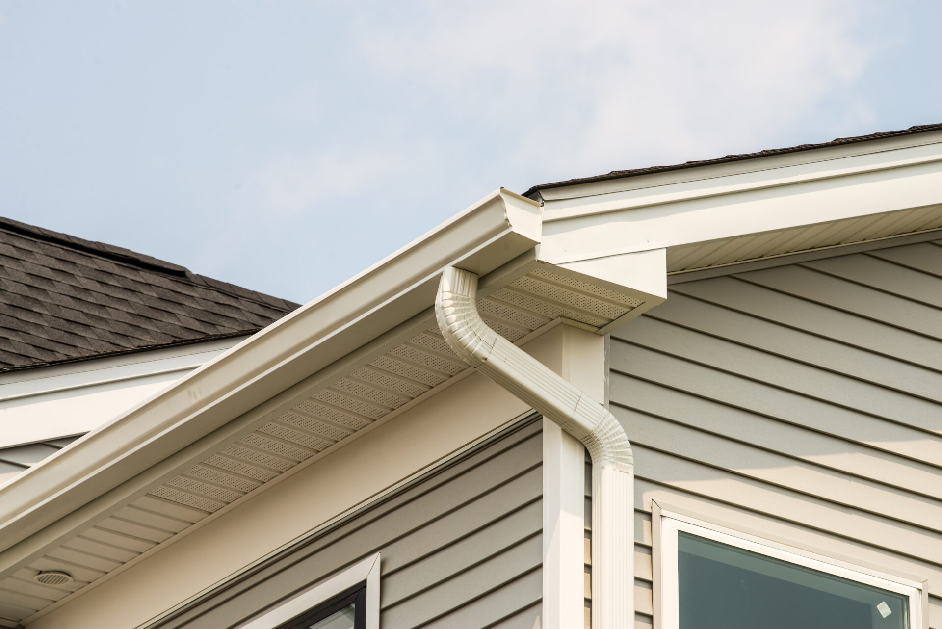 Find the Best Rain Gutters Near Me for Long-Lasting Protection