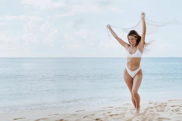 Swimwear Redefines Service in Global Fashion Industry