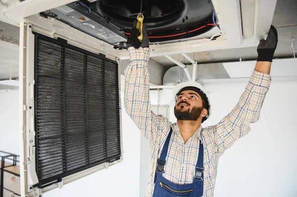 Why Homeowners Choose Window Replacement Boca Raton for Better Comfort