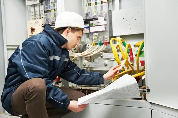 Affordable Fuquay Varina Electrician Services for Modern Homes