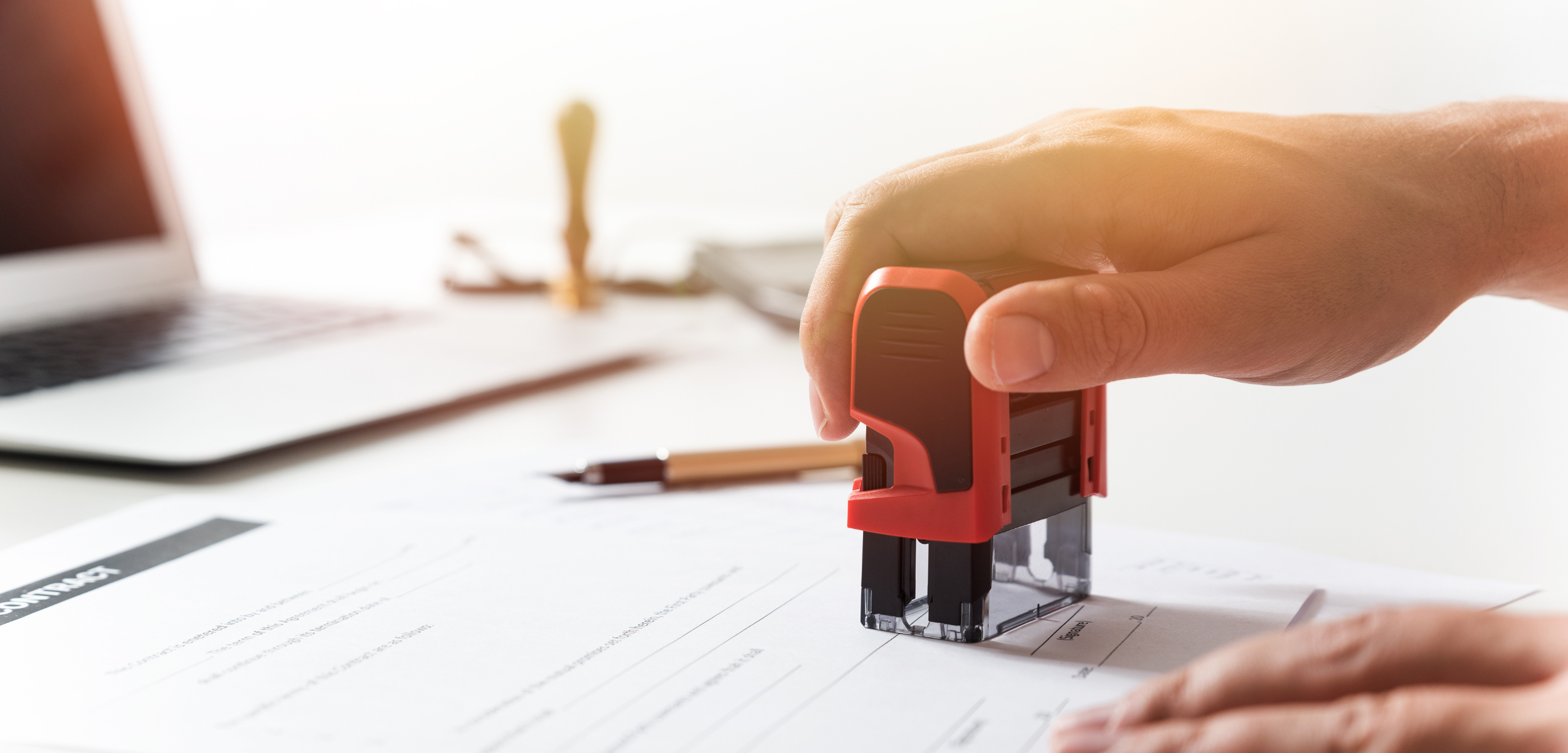 Explore Document Authentication Options Through Mobile Notary Assistance